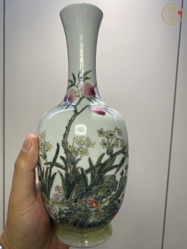 古玩粉彩瓶真品鑒賞圖