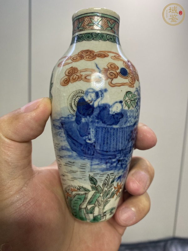古玩人物紋青花加彩瓶真品鑒賞圖