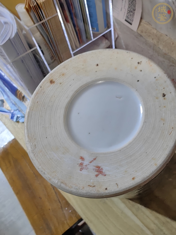 古玩陶瓷粉彩龍紋帽筒真品鑒賞圖