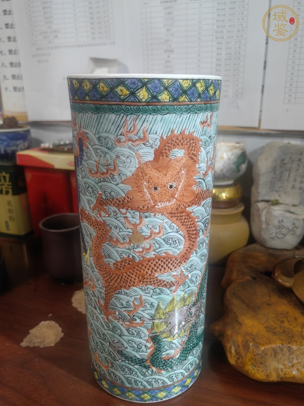 古玩陶瓷粉彩龍紋帽筒真品鑒賞圖