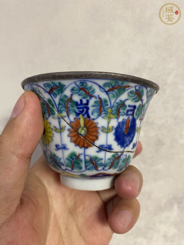 古玩陶瓷斗彩杯真品鑒賞圖