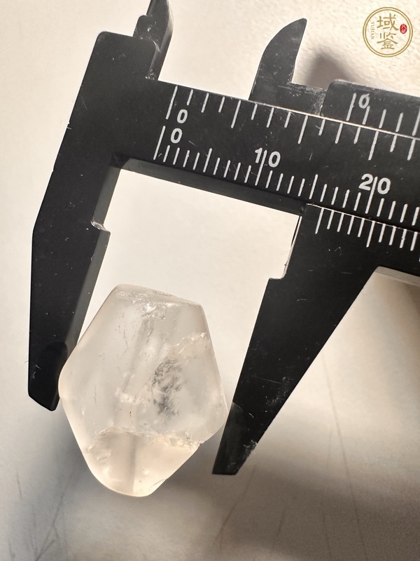 古玩玉器天然水晶珠真品鑒賞圖