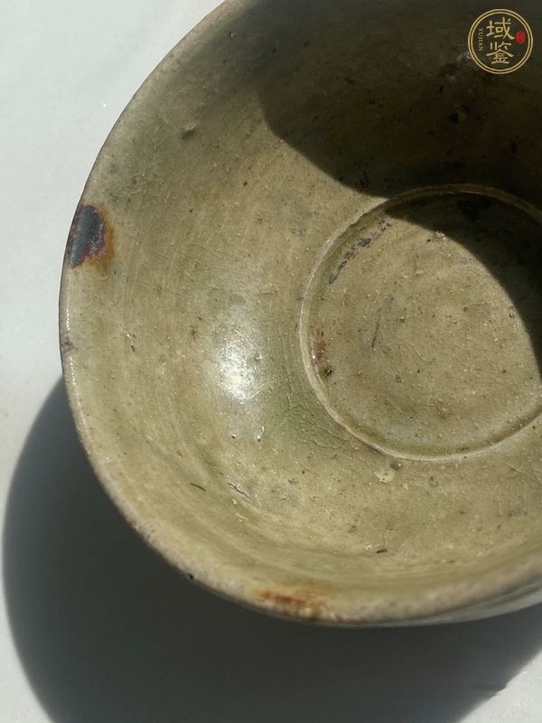 古玩陶瓷越窯青瓷茶碗真品鑒賞圖