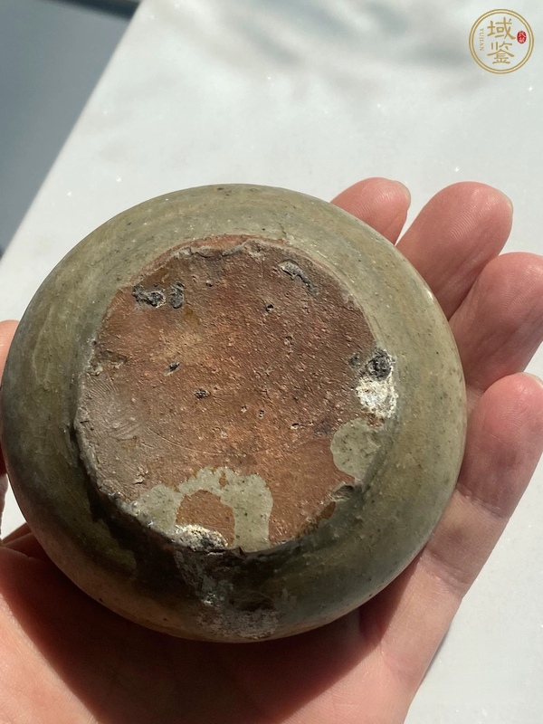 古玩陶瓷越窯青瓷茶碗真品鑒賞圖