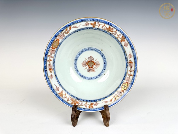 古玩陶瓷清康熙·礬紅四季花卉描金折沿碗真品鑒賞圖