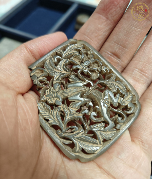 古玩玉器玉穿花螭龍紋帶板殘件真品鑒賞圖