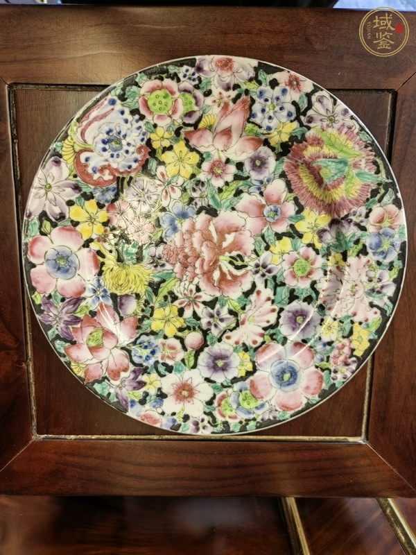 古玩陶瓷百花不落地粉彩盤真品鑒賞圖