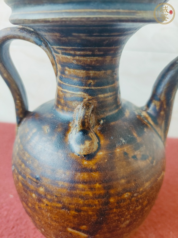 古玩陶瓷褐釉執(zhí)壺真品鑒賞圖