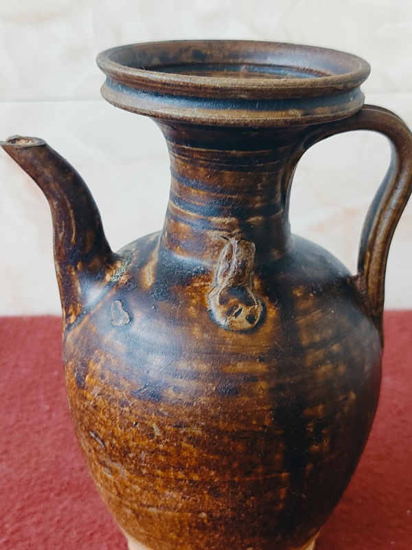 古玩陶瓷褐釉執(zhí)壺拍賣，當(dāng)前價格3600元