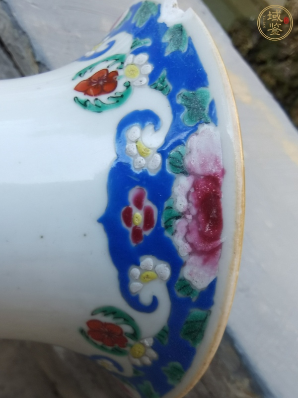 古玩陶瓷清代乾隆花鳥紋粉彩束腰花觚真品鑒賞圖