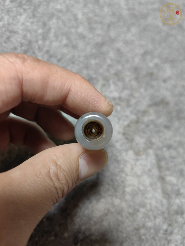 古玩玉器瑪瑙煙嘴真品鑒賞圖