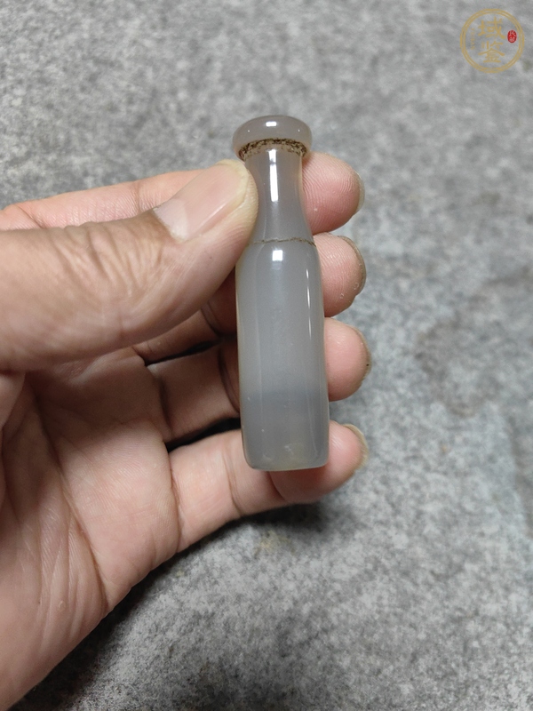 古玩玉器瑪瑙煙嘴真品鑒賞圖