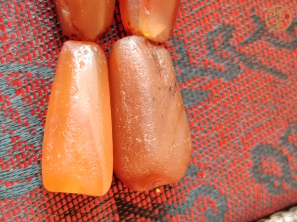 古玩玉器天然紅瑪瑙多棱珠真品鑒賞圖