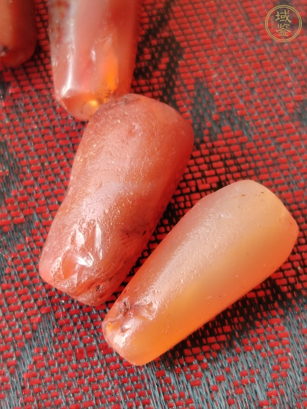 古玩玉器天然紅瑪瑙多棱珠真品鑒賞圖