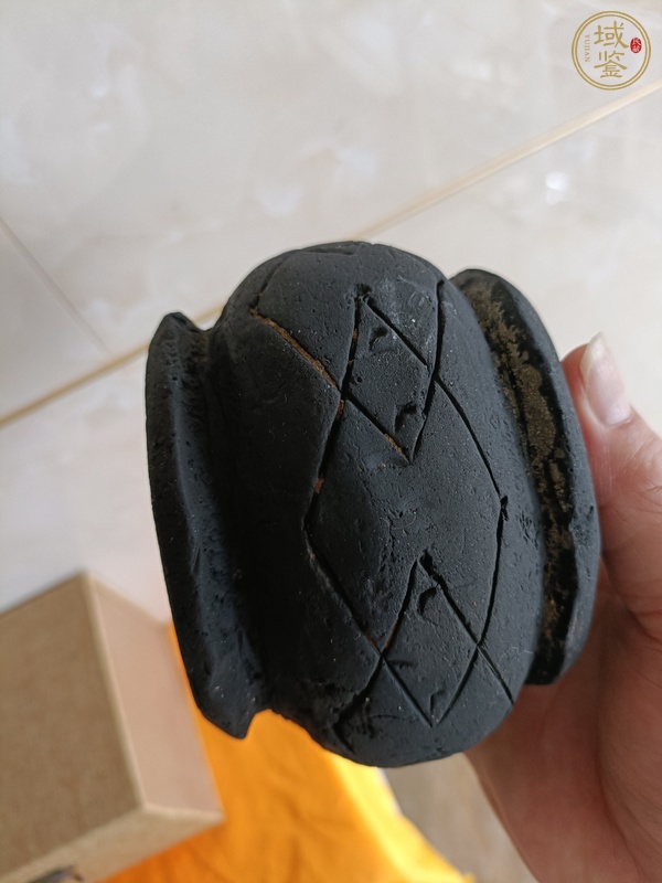 古玩陶瓷黑陶鼓真品鑒賞圖