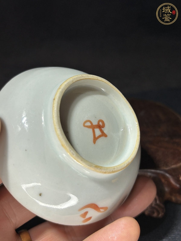 古玩陶瓷泛紅三多紋小碟子真品鑒賞圖