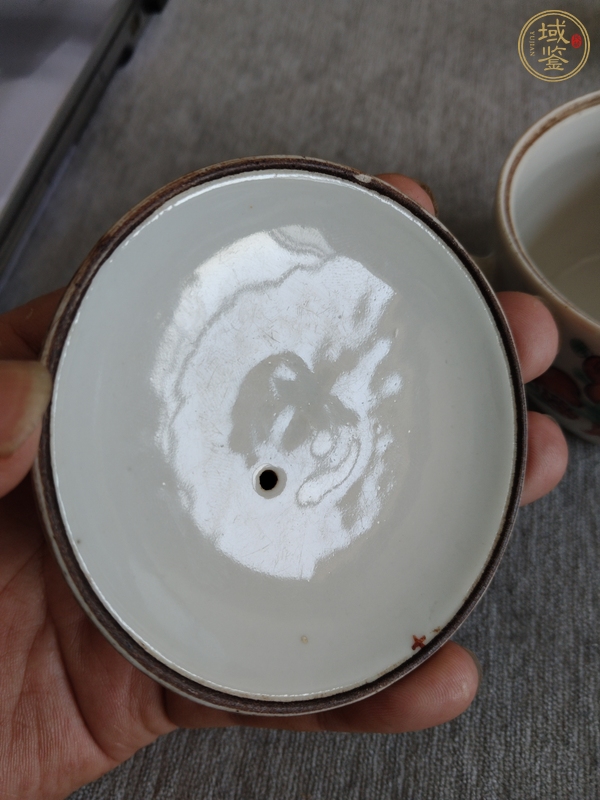 古玩陶瓷粉彩福壽紋參壺真品鑒賞圖