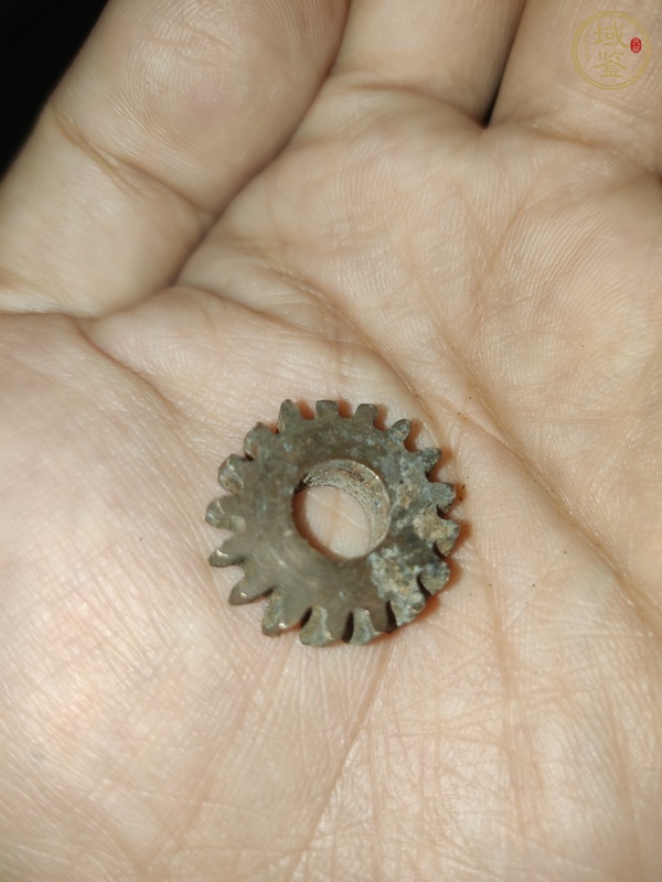 古玩銅器齒輪真品鑒賞圖