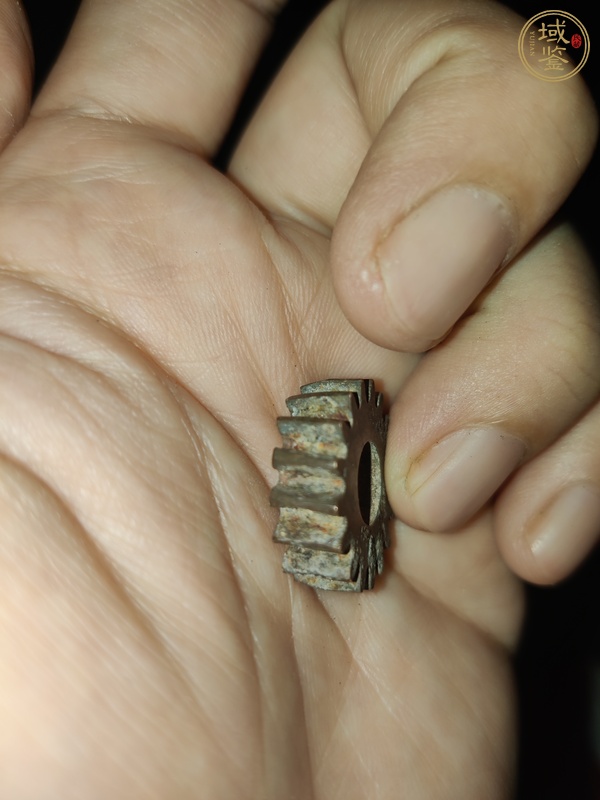 古玩銅器齒輪真品鑒賞圖