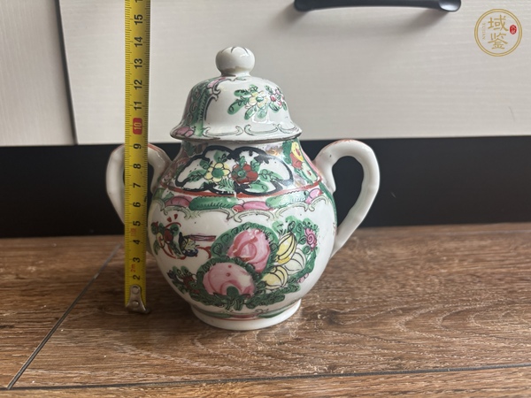 古玩陶瓷廣彩人物紋雙耳壺真品鑒賞圖