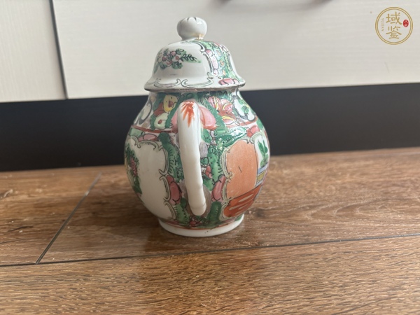 古玩陶瓷廣彩人物紋雙耳壺真品鑒賞圖