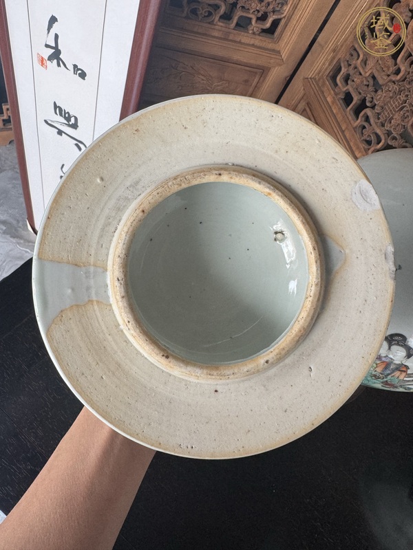 古玩陶瓷仕女紋粉彩將軍罐真品鑒賞圖