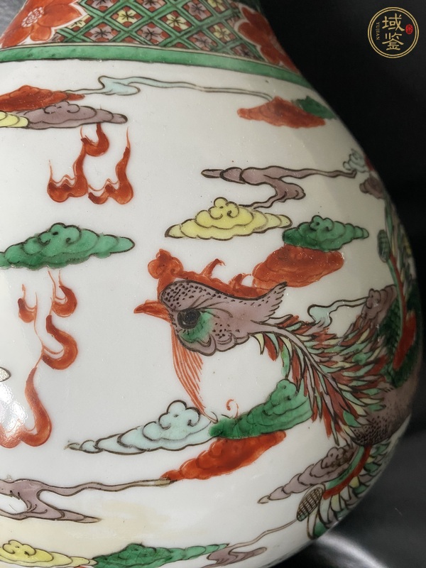 古玩陶瓷龍鳳紋五彩瓶真品鑒賞圖