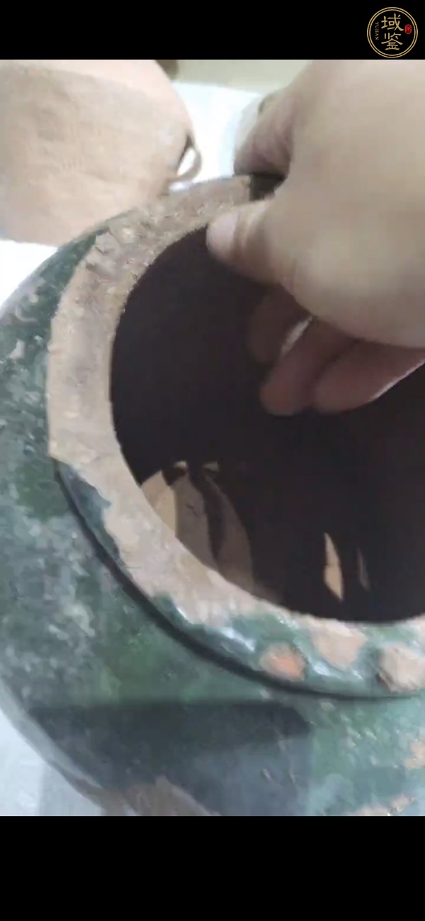 古玩陶瓷綠釉罐真品鑒賞圖