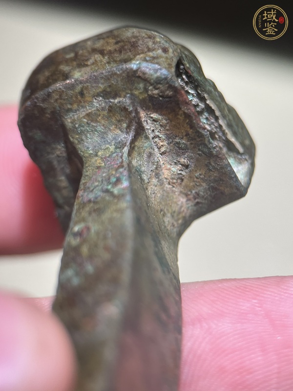 古玩銅器戰(zhàn)國獸面紋青銅車轄真品鑒賞圖