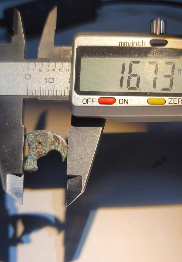 古玩銅器清.咒點摸金符拍賣，當前價格4500元