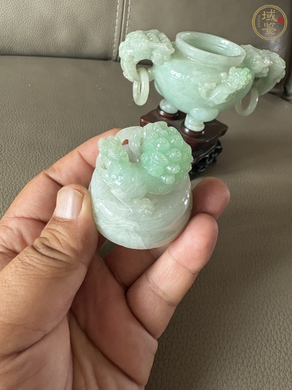 古玩玉器天然翡翠A貨香爐真品鑒賞圖