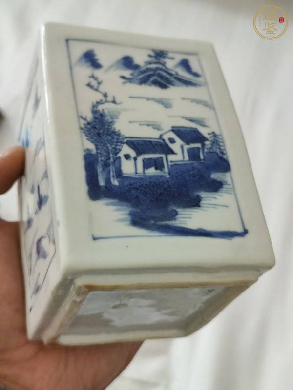 古玩陶瓷青花山水人物紋茶葉罐真品鑒賞圖
