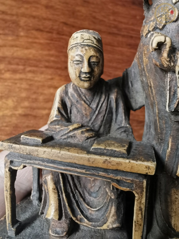 古玩雜項(xiàng)木雕人物（堂前教子）故事真品鑒賞圖