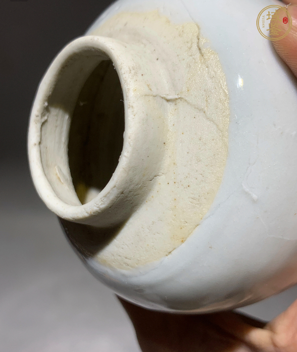 古玩陶瓷德化窯青花花卉紋罐真品鑒賞圖
