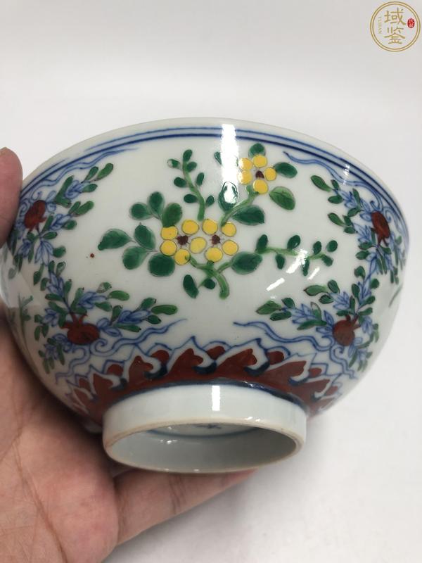 古玩陶瓷清晚期時期斗彩花卉紋碗拍賣,當前價格6666元