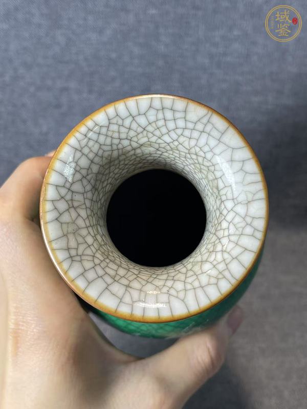古玩陶瓷綠哥釉觀音瓶真品鑒賞圖