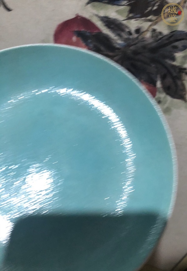 古玩陶瓷松石綠釉盤真品鑒賞圖
