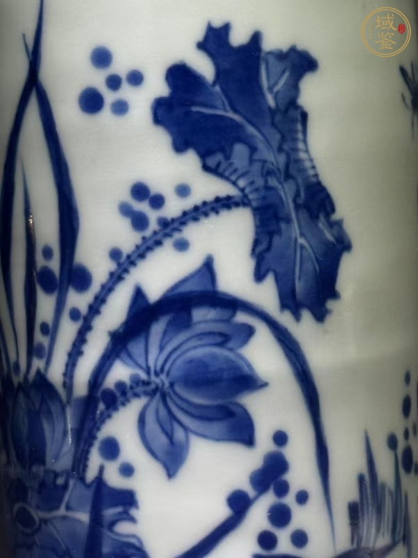 古玩陶瓷青花花卉紋筒瓶真品鑒賞圖