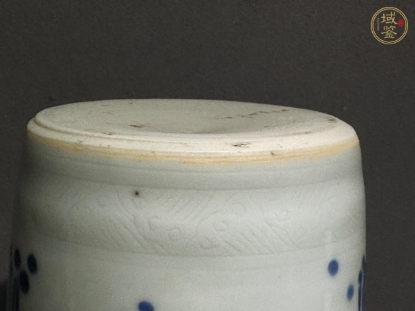 古玩陶瓷青花花卉紋筒瓶真品鑒賞圖