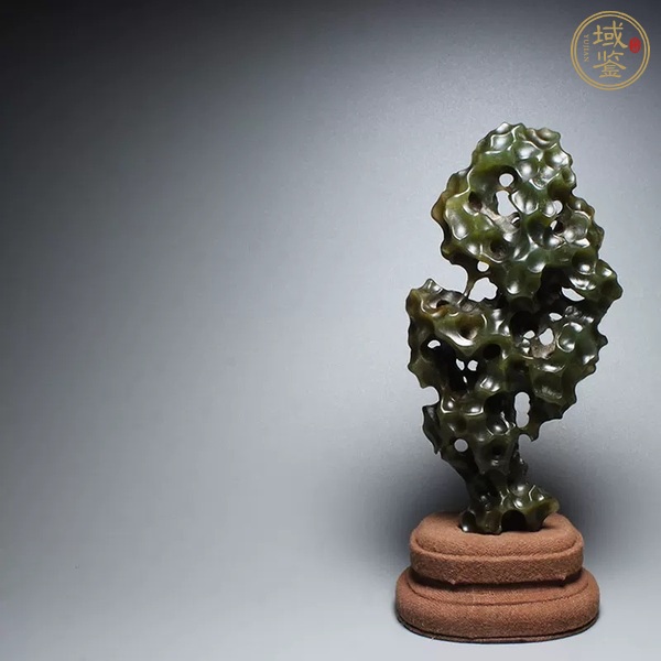 古玩玉器和田玉雕“太湖石形”擺件真品鑒賞圖