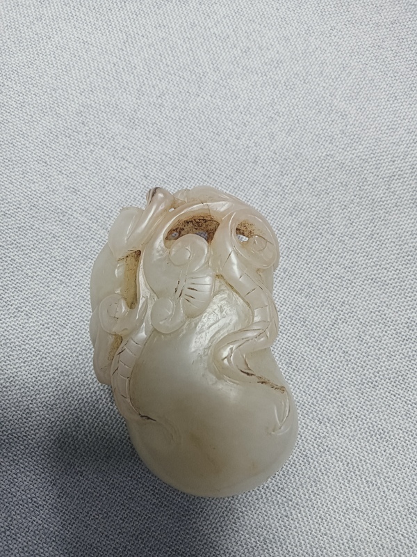 古玩玉器和田玉雕“瓜果墜”拍賣，當(dāng)前價(jià)格9999元
