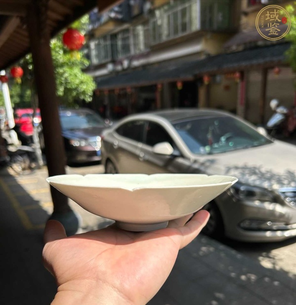 古玩陶瓷湖田窯刻花盤真品鑒賞圖