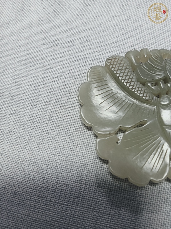 古玩玉器和田玉雕“蝴蝶佩”真品鑒賞圖