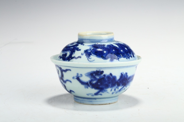 古玩轉(zhuǎn)賣雍正·青花夔龍紋蓋碗拍賣，當(dāng)前價格799元