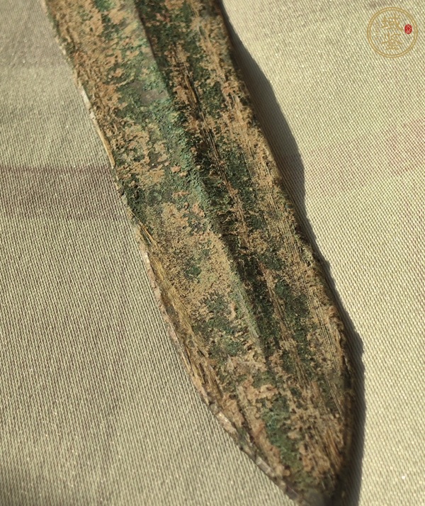 古玩銅器青銅劍真品鑒賞圖
