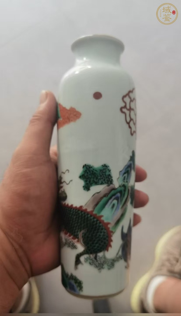 古玩陶瓷五彩小棒槌瓶真品鑒賞圖