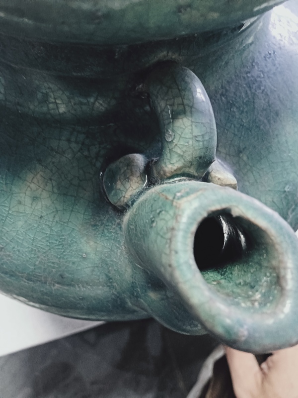 古玩轉(zhuǎn)賣清末民國(guó)銅官窯綠釉壺拍賣,當(dāng)前價(jià)格0元