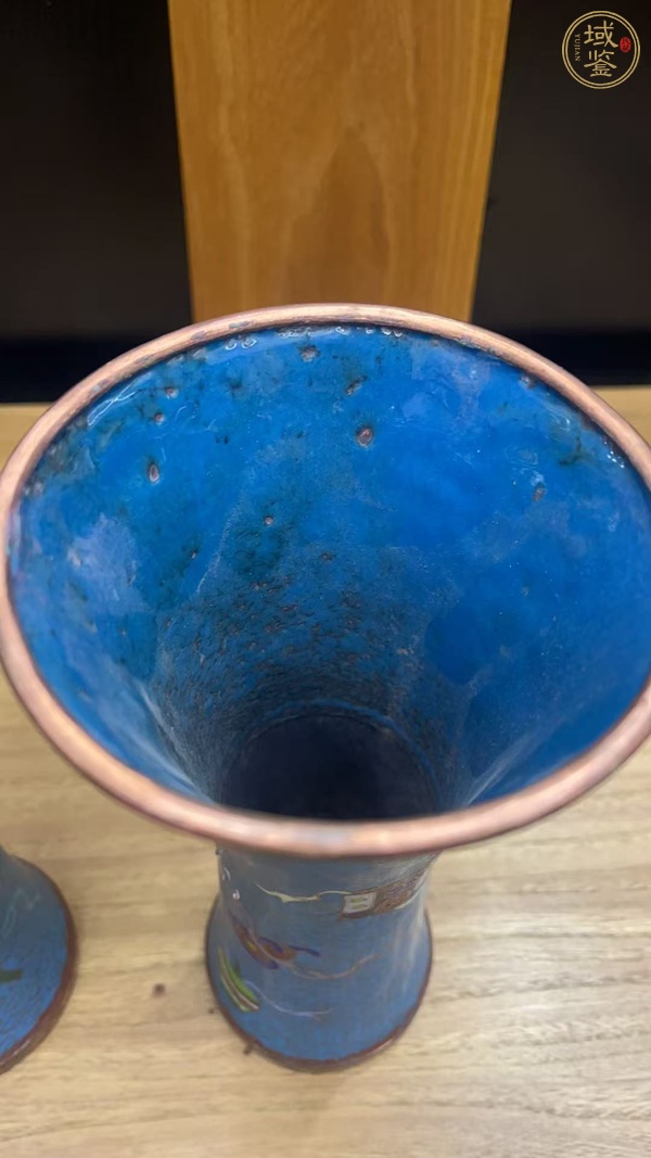 古玩銅器掐絲琺瑯花觚真品鑒賞圖