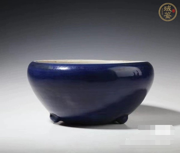 古玩霽藍釉三足香爐真品鑒賞圖