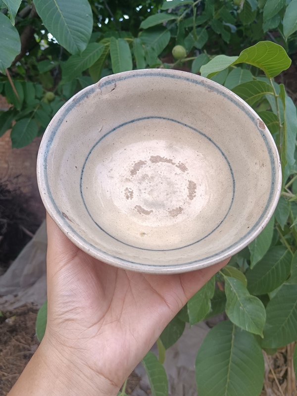 古玩陶瓷明～白地黑花碗拍賣，當前價格38元